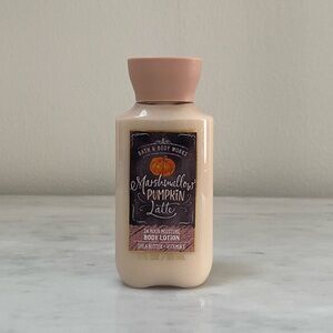 Bath and Body Works travel size Marshmallow Pumpkin Latte body lotion